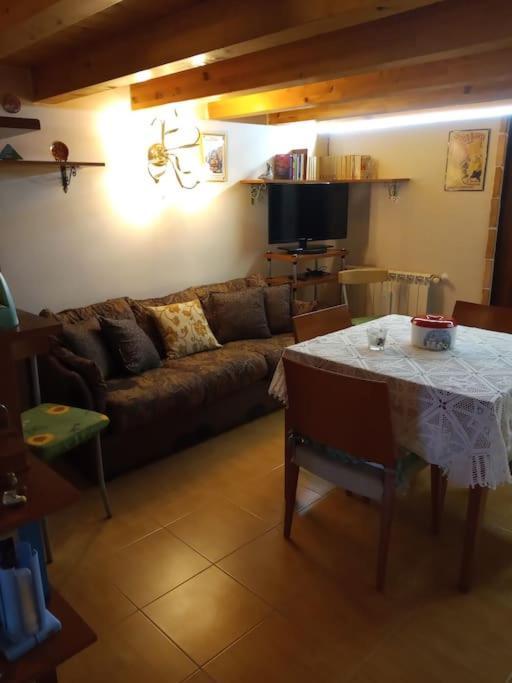 Loft Sotto Il Vulcano, Con Posto Auto Privato زافيرانا إتنيا المظهر الخارجي الصورة