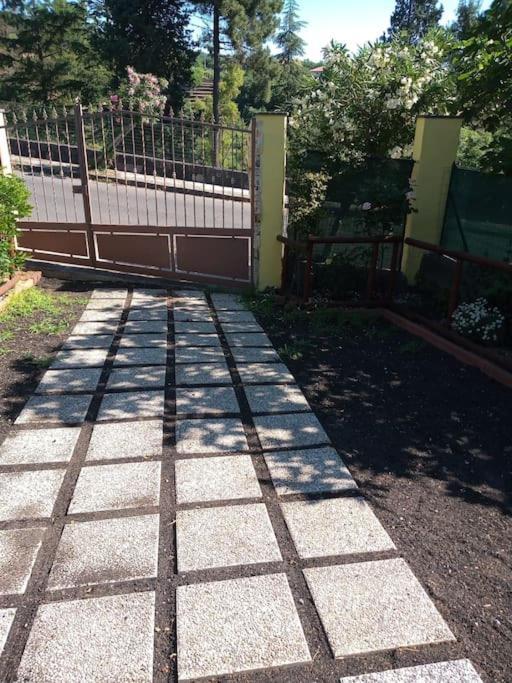 Loft Sotto Il Vulcano, Con Posto Auto Privato زافيرانا إتنيا المظهر الخارجي الصورة